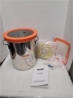 New Vevor vacuum sealing pot & accessories
