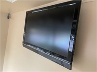 LG flat screen tv and wall hanging bracket