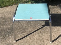 Vintage Metal Table (20"W x 15"D x 18"H)
