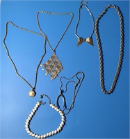 6 Different Golden Necklaces