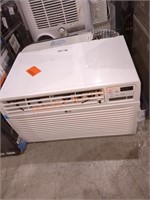 LG 14,000 750sq.ft. room Air conditioner