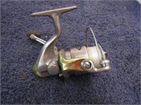 MITCHELL S4000 SPINNING REEL