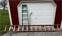 24' Fiberglass ladder, 6' Fiberglass Ladder