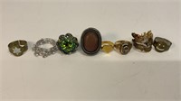 Costume rings, copper colored, silver toned, gold