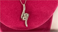 14in white gold with Diamond necklace, beautiful