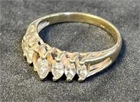 14K Gold Ring 2.8 Grams missing stone