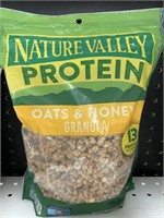 Nature Valley oats granola 28oz