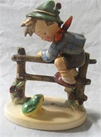 “HAPPY DAYS” GOEBEL HUMMEL CERAMIC FIGURE