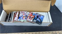 600 NFL Collector Cards from the 1990s. Unknown