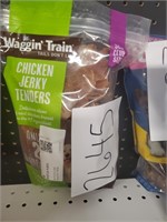Waggin Train chicken tenders 36oz