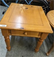 PINE 1 DRAWER END TABLE