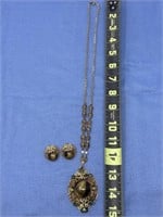 Western Germany Necklace & Clip-on Earrings