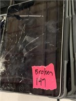 10 Broken IPADS