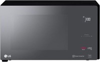 $210 - LG 1.5 cu.ft Counter Top Microwave Oven wit
