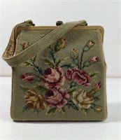 Vintage Embroidered Floral Point Tapestry Purse