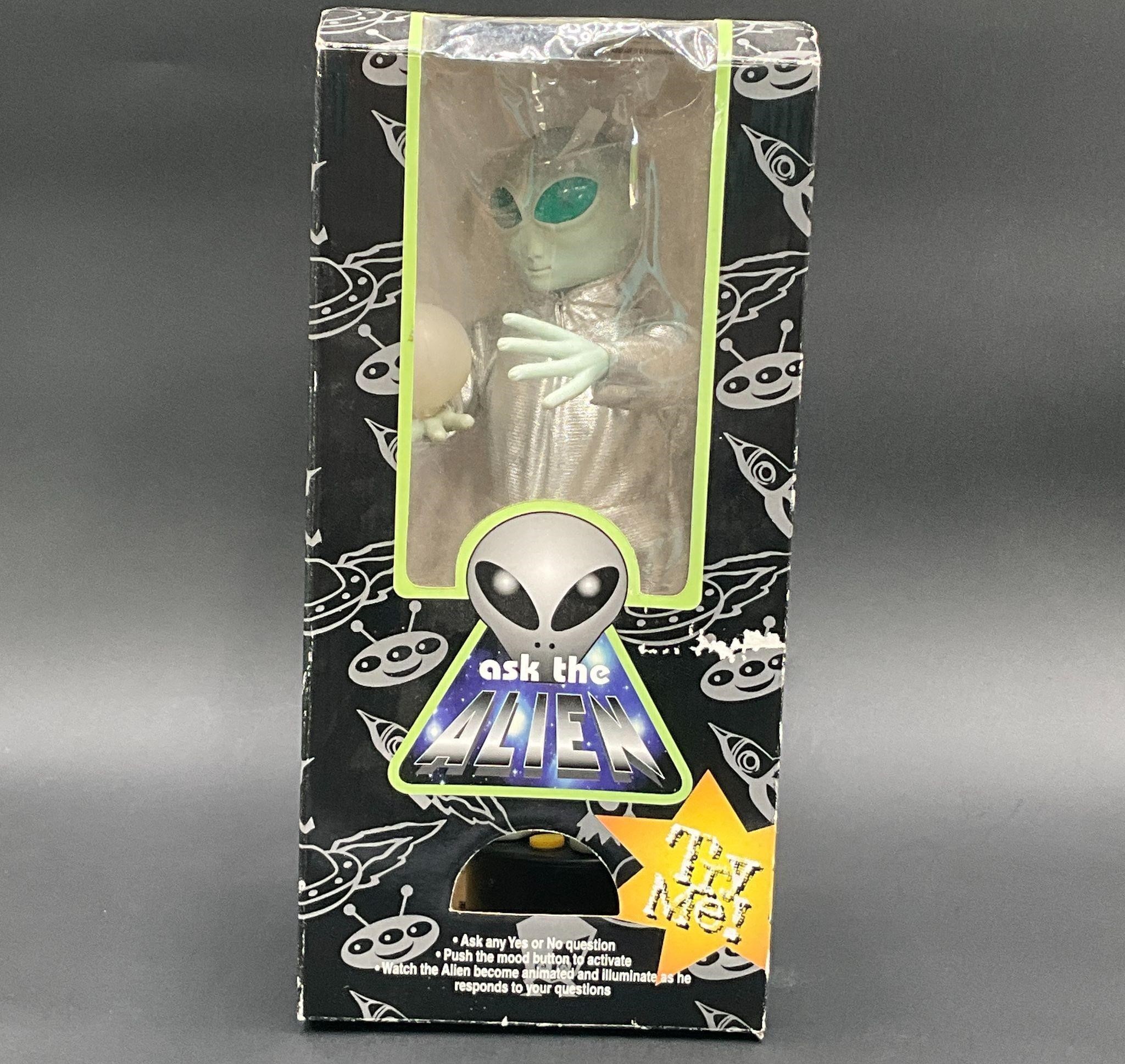 Ask The Alien Fortune Teller Doll 1996 NIB