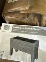 Step2 Lakewood raised planter