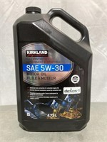 Signature Full Synthetic SAE 5W-30 Motor Oil