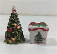Spode Christmas Tree And Gift Box Salt and Pepper