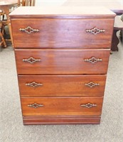 CHEST OF DRAWERS W/4 DRAWERS