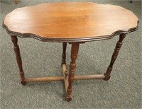 SCALLOPED TOP END TABLE