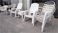 GROUP OF WHITE PLASTIC PATIO FURNITURE, INCLUDES