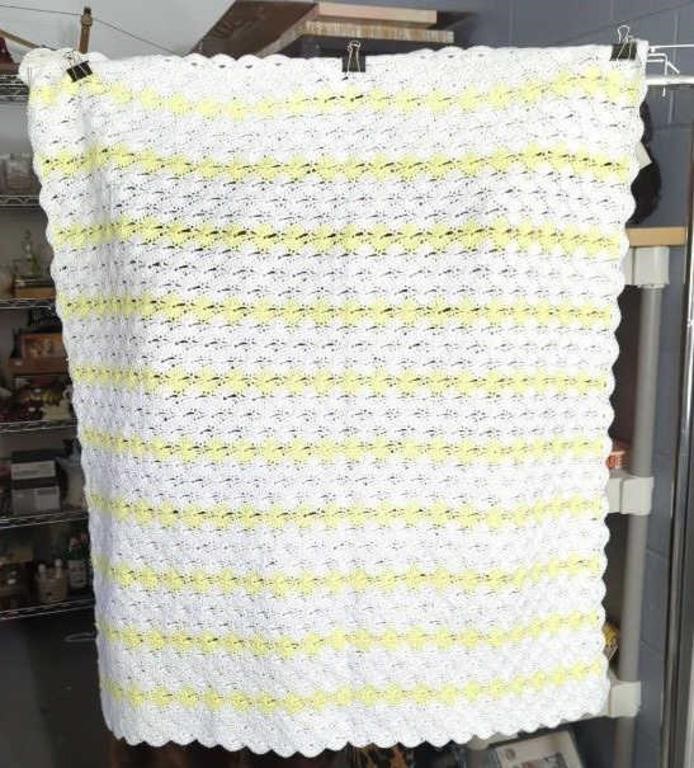 Crochet Yellow and White Baby Blanket 35x39