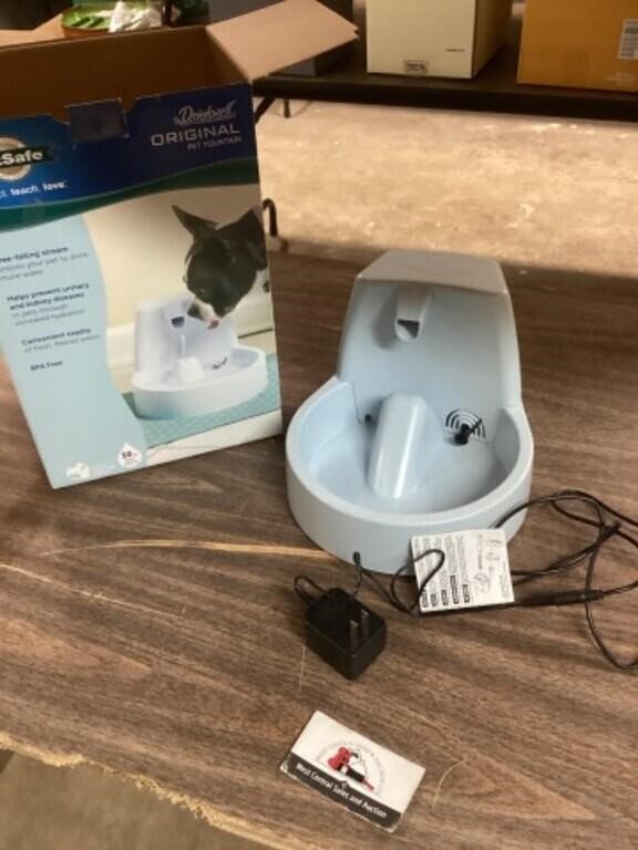 Pet Fountain works as it should