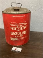 5 gallon metal gas can