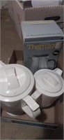 Lot with 3 thermal serving pitchers