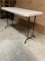 Plastic collapsible table 47 1/2 x 23 1/2 x 29"