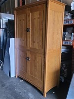 Large solid wood tv cabinet nice condition