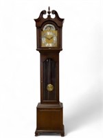 Colonial Grandmothers Clock