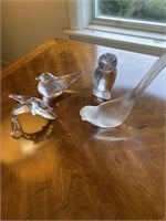 Fenton bird and other glass figurines