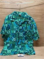 Vintage Hawaiian shirt size extra large