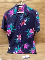 Vintage coral Michael’s Hawaiian shirt size