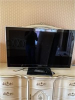 2009 Samsung 46 inch flatscreen TV