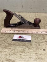 Wood plane marked with made in the USA, no numbers