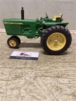 John Deere Toy tractor