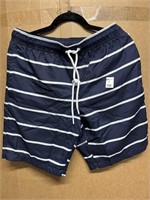 Size Medium Amazon essentials men shorts