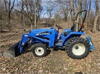 2007 New Holland TC30 4WD w/ Loader ONLY 510 hours