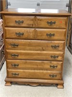 4 drawer maple chest