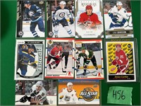 H56 Connor McDavid and friends Hockey Cards