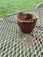 5 inch cast-iron pot