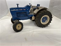 Ertl Die Cast Ford Tractor paint missing 12"