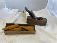 Box Weeds Special File Handles & Wood Plane