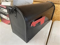 Mailbox & Security Light