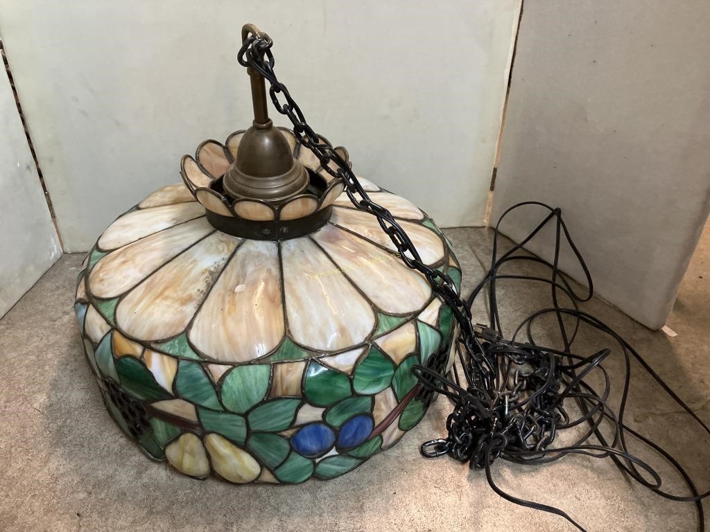 Beautiful Stained Glass Hanging Shade Chandelier