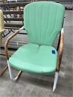 Metal Lawn Chair rusty 22"L x 24"W x 35"H