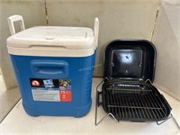 48 Quart Cooler and Portable Grill
